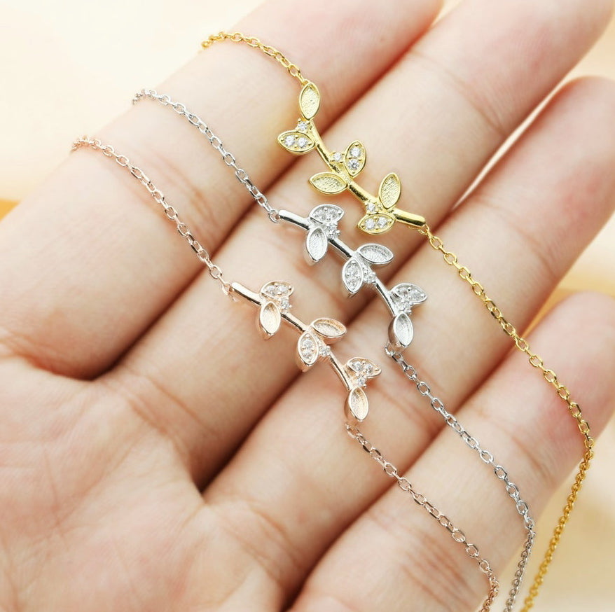 Lovely Leaf’s Necklace
