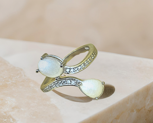 Claire Adjustable Ring